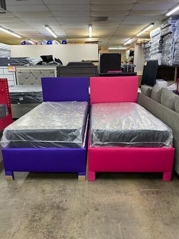 Twin Beds With Mattress 
