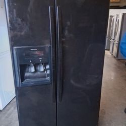 Kenmore elite side by side fridge fully functional