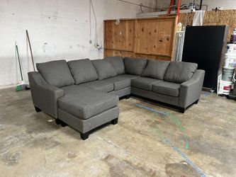 Compact & Comfy Sectional Couch (Dark Charcoal Gray)