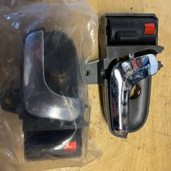 NEW LEFT AND RIGHT INNER DOOR HANDLES 1992 To 1994 GEO METRO SUZUKI SWIFT 😊😊😊😊😊
