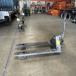 Pallet Jack 