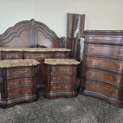 King Size Bedroom. HOOKER FURNITURE 