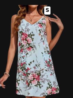 New women’s dress size small