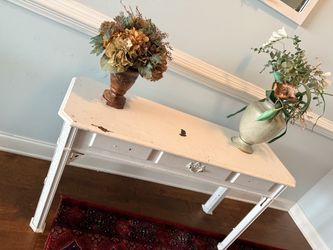 Entering table with mirror