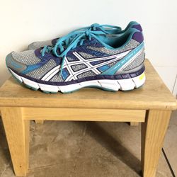 Women’s ASICS Shoes