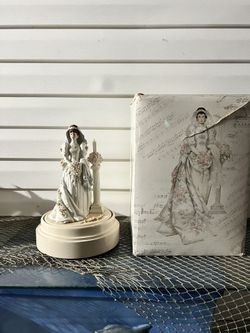 Mrs Albee Bridal Figure