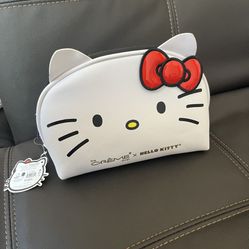 Hello Kitty Makeup Bag
