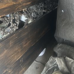 King size bed