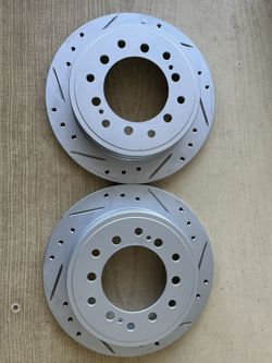 Toyota Land Cruiser 10-21 Rear Drill Slot Geomet Rotors Ceramic Brake Pads