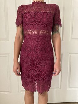Lulu‘s lace dress