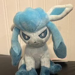 Pokemon Plush Glaceon SITTING CUTIES Stuffed Toy Pokemon Japan NEW WITH TAG