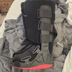 Walking Boot 