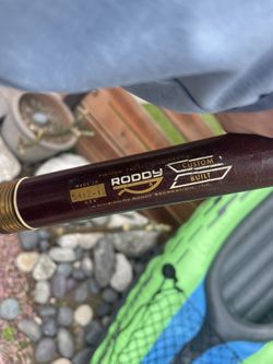 11’ 10” Roddy Fishing Pole Vintage Original Fishing Pole Surf Fishing Ulua Rod 