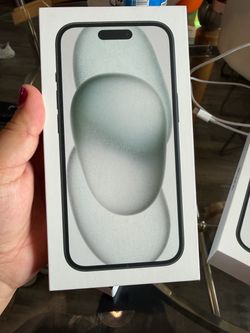 Apple iPhone 15 in Box