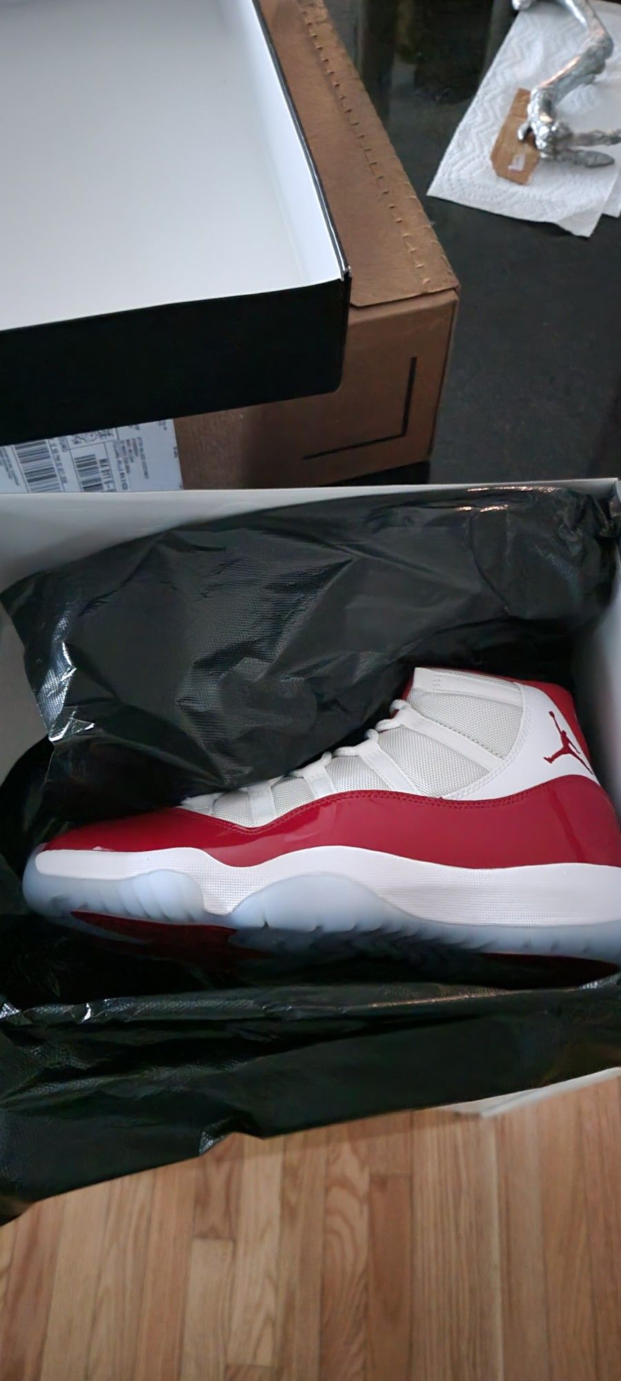 Jordan 11 Cherry