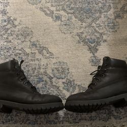 Women’s Black Timberland Boots 