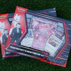 Team Rocket’s Mewtwo EX Box