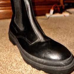 Women’s Aquatalia Leather Boots