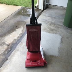 Hoover vacuum cleaner