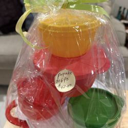 Tupperware Get Your Family a Gift  They Can Store!!!