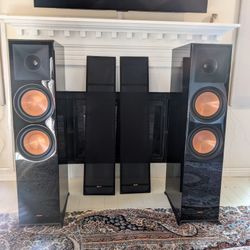 Klipsch RP-8000F Loudspeakers In Piano Black