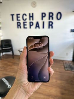 Apple iPhone 16e, 128gb Unlocked, not refurbished. Warranty