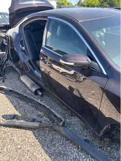 Passenger front door 2014 Nissan maxima