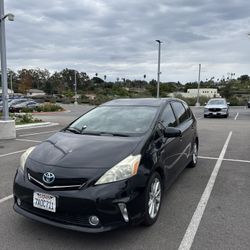 2013 Toyota Prius V