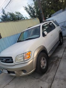 2001 Toyota Sequoia