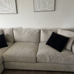 Sectional couch
