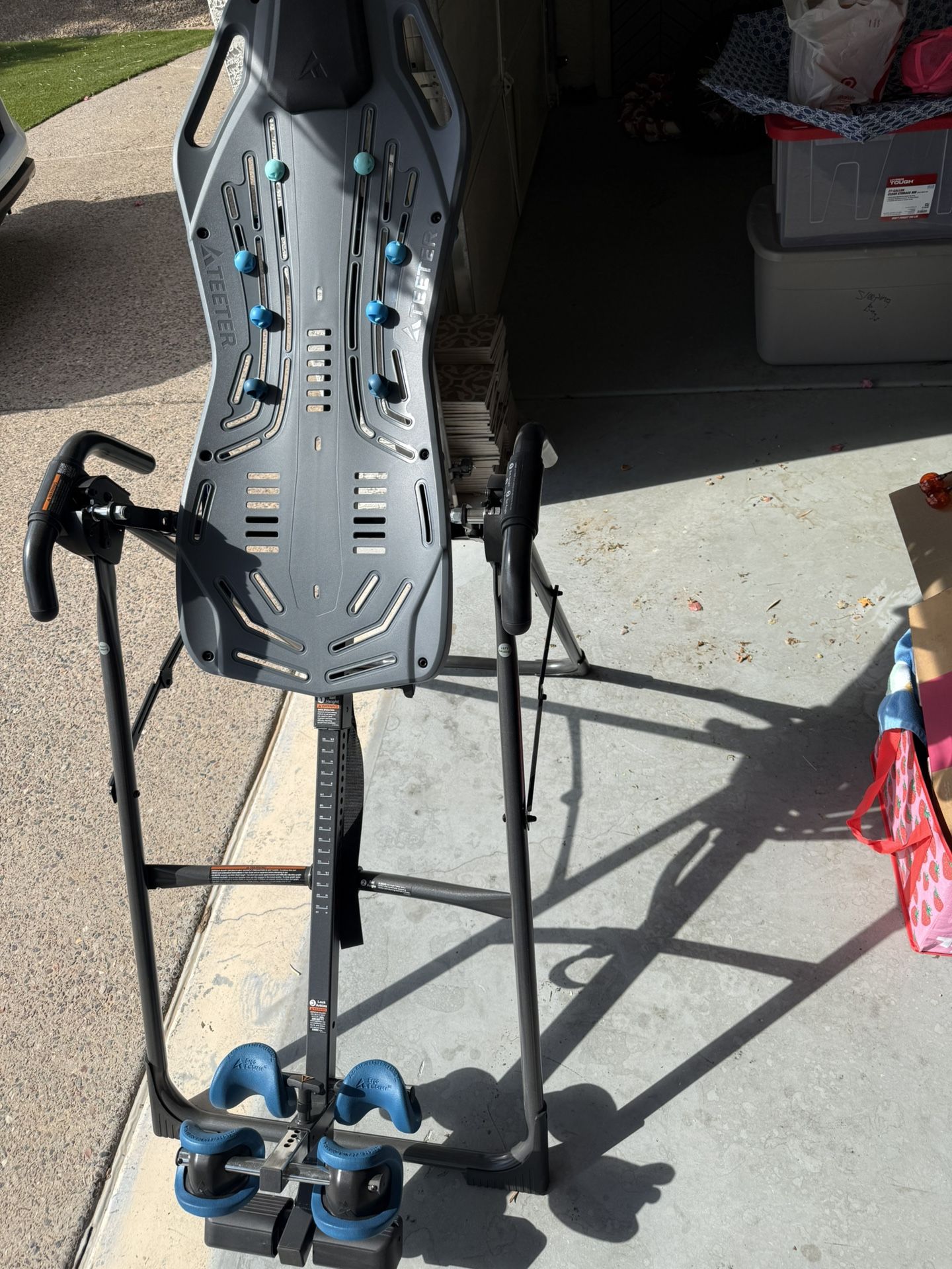 Teeter Inversion Table