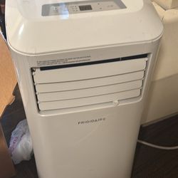 Frigidaire Portable AC 