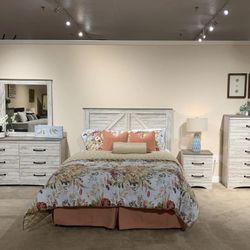 Rustic Style Bedroom Suite 