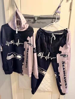 Seahawks tracksuit