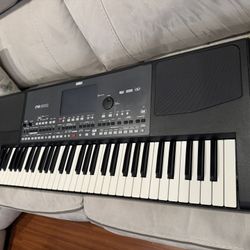 Korg Pa600