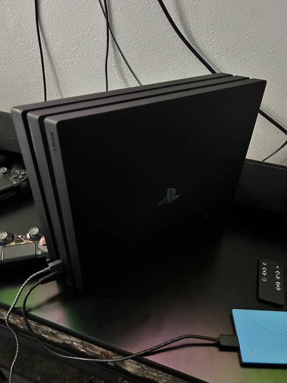 PS4 Pro 1tb