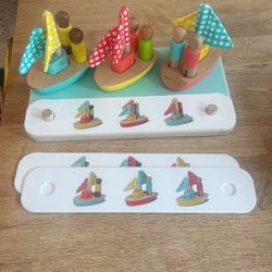 Lovevery Pattern Match Boats & Cards Set