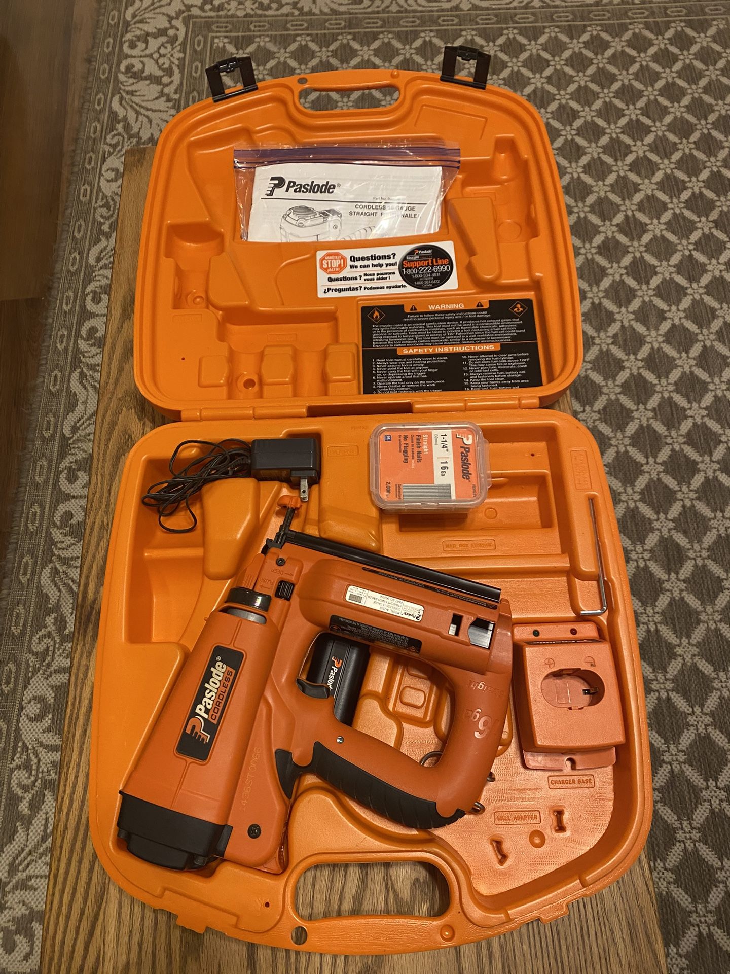 Paslode Finish Nailer