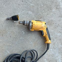 DeWALT Screw Gun
