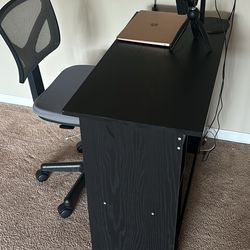 Desk And Chair 40!