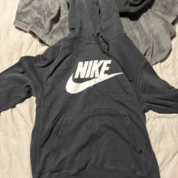 nike hoodie