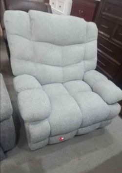 2-Power Big Recliners
Take it home with $49down
Hablamos Español Y Financiamos 🙋🏻♂️