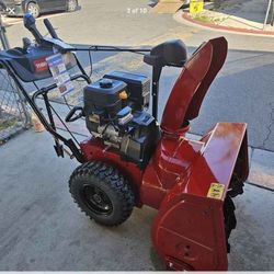 Toro 38838 28" Power Max HD 828 OAE Snow Blower