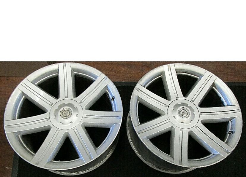 Set of Chrysler Crossfire wheels