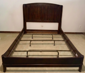 Queen Size Solid Wood Bed Frame