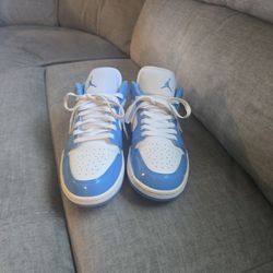Air Jordan Men's Retro 1 Low 