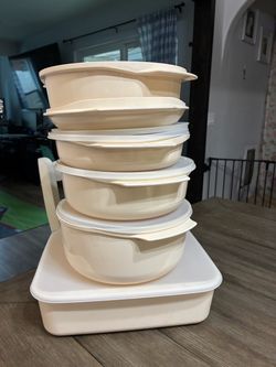 Tupperware microwave safe