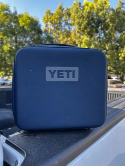YETI Cooler Lunchbox