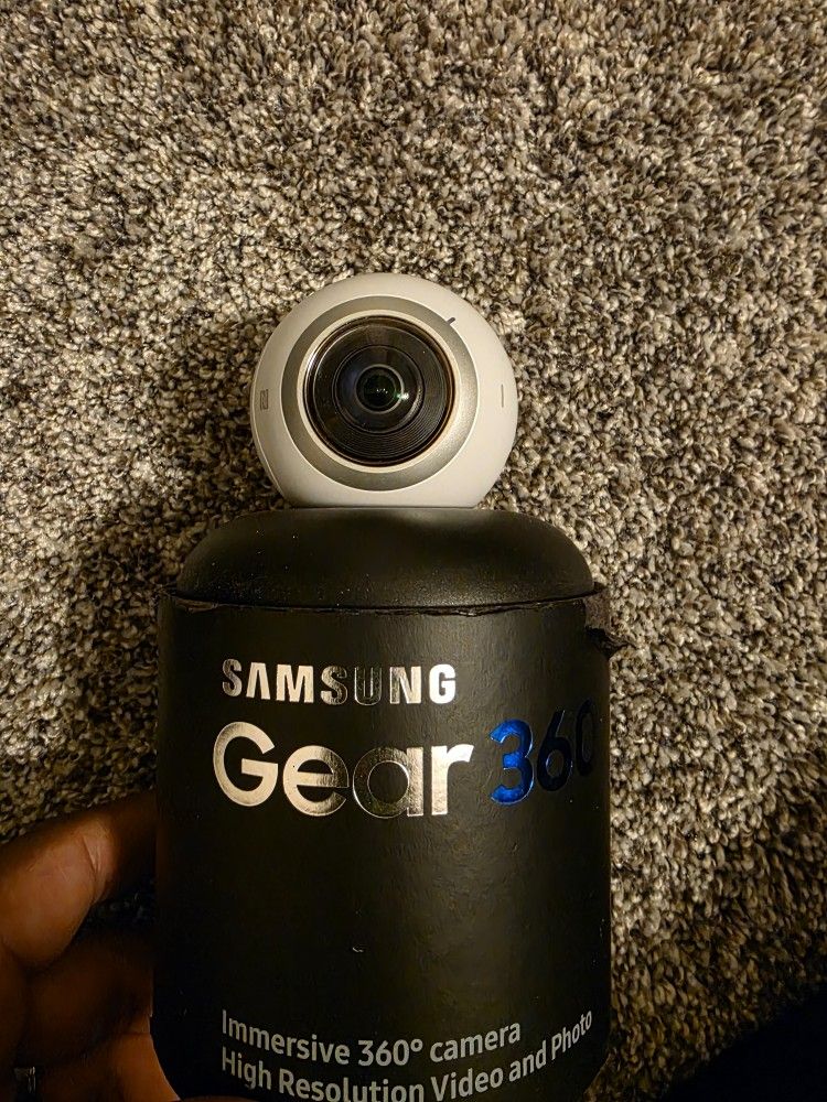 Samsung Gear 360 Camera