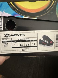 Heelys Sz1 NEW $45